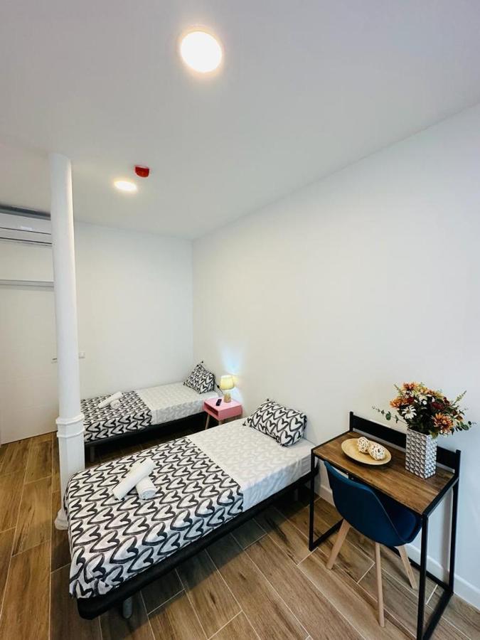 Hostel Costa-Luz Bejar 28-30 Huelva Exterior photo
